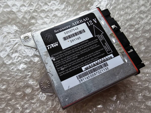 【中古パーツ】 アルファロメオ159SW 2.2JTSセレ 93922 エアバッグコンピュータ AS240425-P