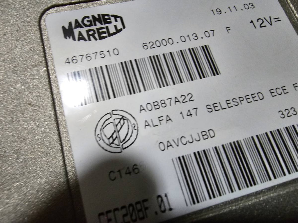 【中古パーツ】 アルファロメオ 147　前期　セレスピードコンピュータ　マレリ・46767510　DS230524-A
