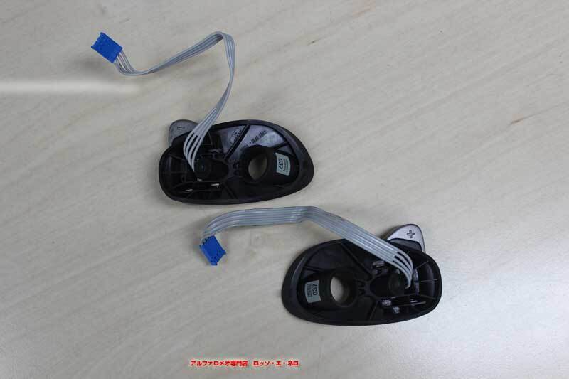 【中古パーツ】 アルファロメオ147/147　GTA・パドルシフト・左右　y260506a