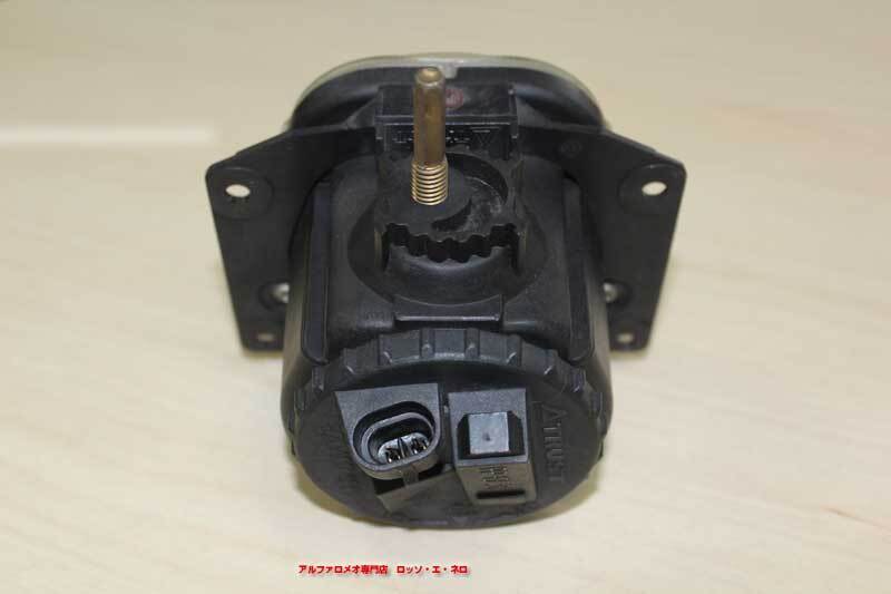 【中古パーツ】アルファロメオ156・156ワゴン　純正 フロントフォグランプ　左右セット Y-260614b
