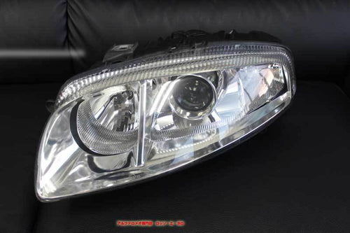 【中古パーツ】アルファロメオ GT 純正 キセノン ヘッドライト 左側  Y-260705a