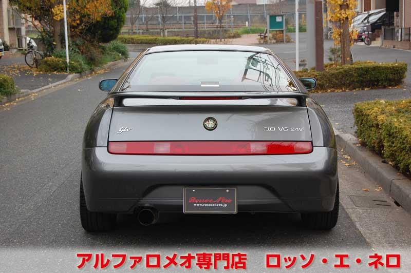アルファロメオＧＴＶ　中期・3.0Ｖ6・6ＭＴ　グレー・赤レザー　マフラー＆ローダウン