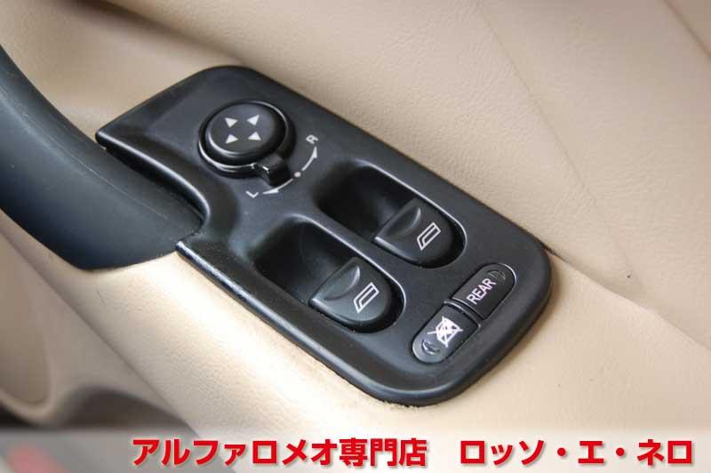 【新入荷】　アルファロメオ147後期　ツインスパークセレスピード　ローダウン・マフラー　タイベル一式交換済み