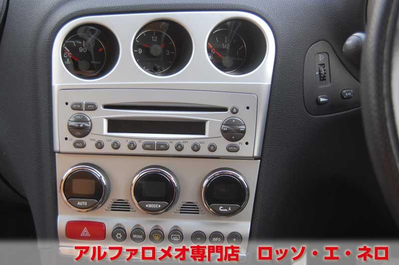 【新入荷】　アルファロメオ156　2.5V6Qシステム　アルファレッド・フェイズ２　タンレザーシート　タイベル一式交換済み