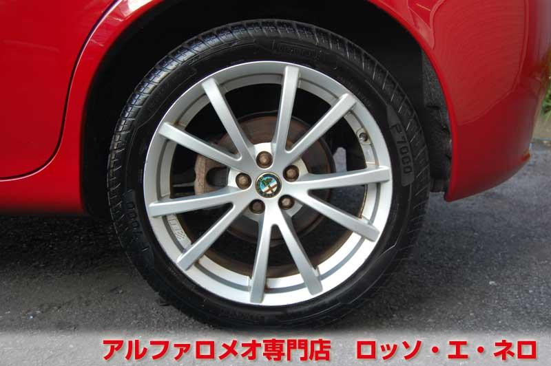 アルファロメオ147ＴＩ　ツインスパーク・5ＭＴ　後期・赤・左ハンドル　クラッチＯ/Ｈ済み