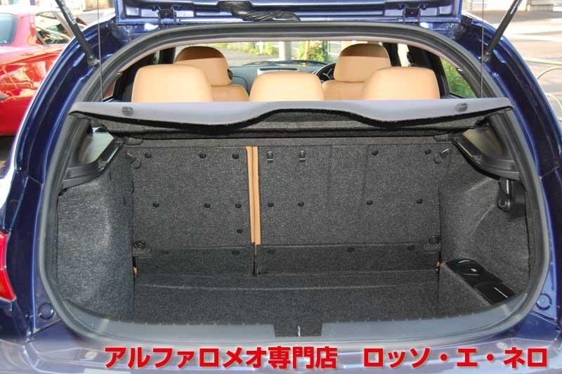 アルファロメオ147　ツインスパークセレスピード　5ドア・ブルー・タンレザー　タイミングベルト＆　ウオーターポンプ交換済