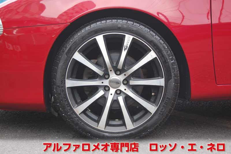 アルファロメオ147　後期・1.6ツインスパーク　レッド・5MT・5ドア　ローダウン・17ＡＷ