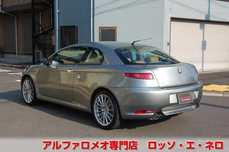 アルファロメオGT　3.2V6・6MT　グレー・ベージュ内装