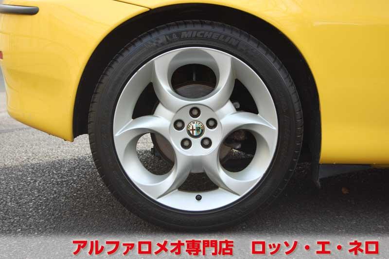 【新入荷】　アルファロメオ147　ツインスパークセレスピード　左ハンドル・ジアラ　サンルーフ