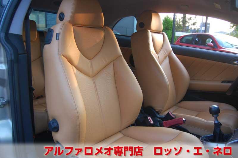 【新入荷】　アルファロメオＧＴ　3.2Ｖ6・6ＭＴ　アマルフィライトグレー　タンレザー　タイベル一式交換済み