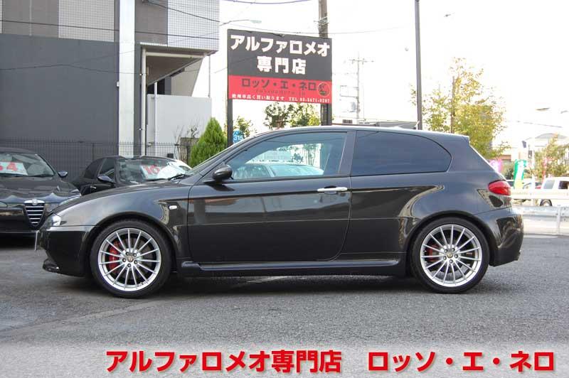 【新入荷】　アルファロメオ147ＧＴＡ　3.2Ｖ6セレスピード　黒・ローダウン＆18ＡＷ　タイベル一式交換済み
