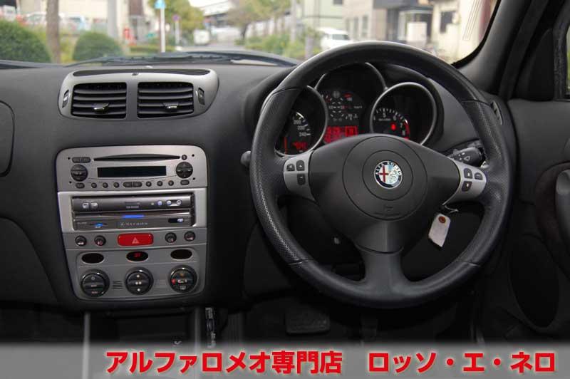 【新入荷】　アルファロメオ147TI　ツインスパークセレスピード　ブラック・5ドア