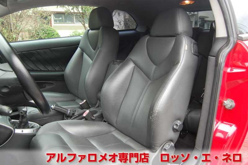 【新入荷】　アルファロメオＧＴ　3.2Ｖ6・6ＭＴ　社外18インチＡＷ　タイベル一式交換済