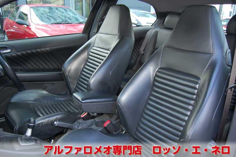 アルファロメオ147GTA　3.2V6セレスピード　ブラック・社外マフラー　ローダウン・18ＡＷ　タイベル一式交換済み