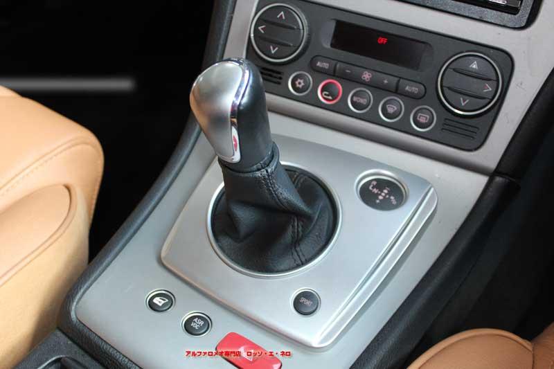アルファロメオ159　スポーツワゴン　2.2セレスピード・紺　ベージュレザー　ミッションコンピューターO/H