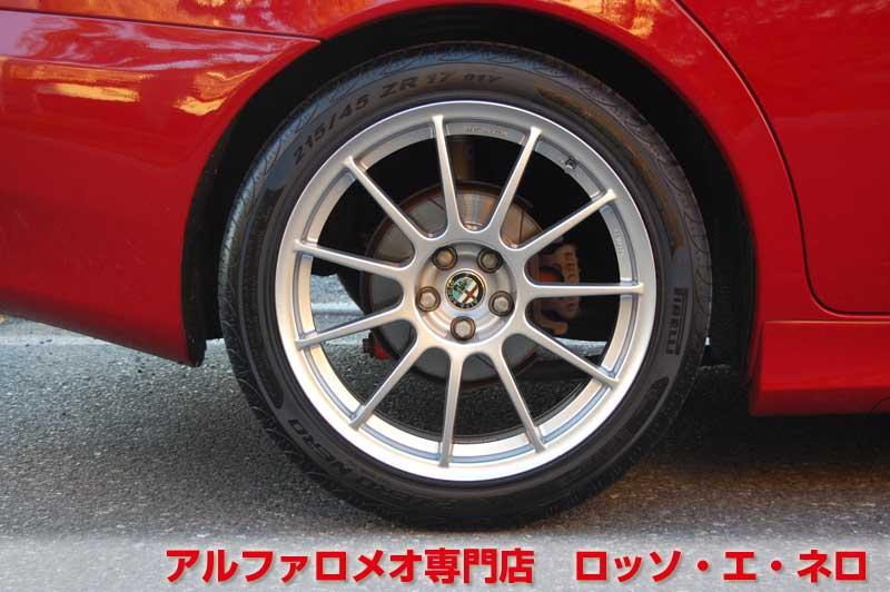 【新入荷】　アルファロメオ156　2.5Ｖ6・6Ｍ/Ｔ　社外エアロ・マフラー　社外17アルミ