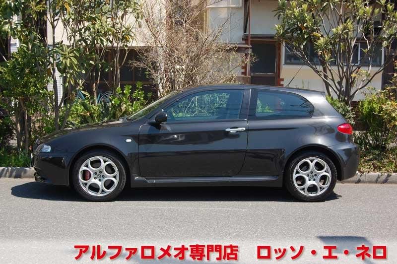 アルファロメオ147ＧＴＡ　3.2Ｖ6・6ＭＴ　3ドア・ブラック