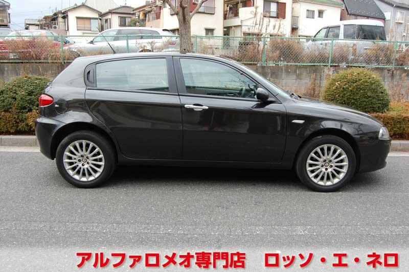 アルファロメオ147　後期セレスピード　ハラマブラック　走行33000ｋｍ
