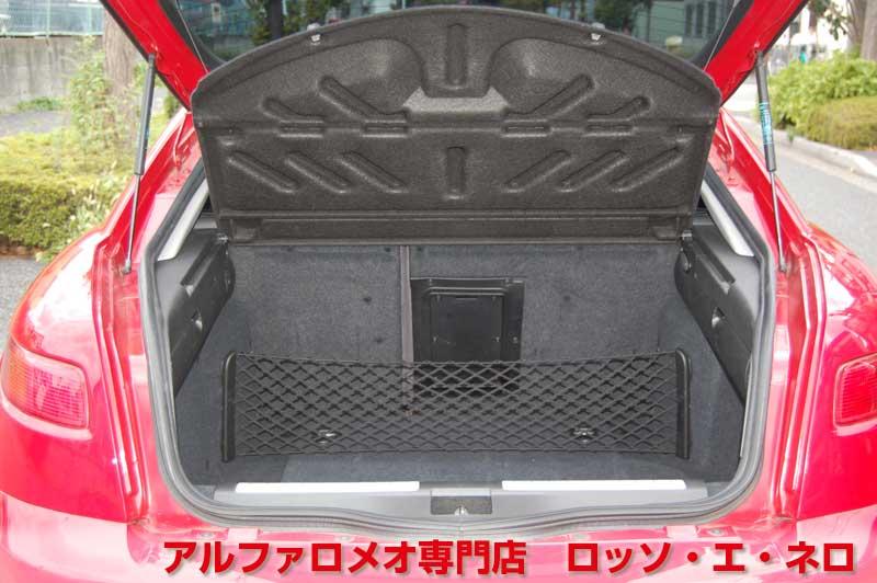 【新入荷】　アルファロメオＧＴ　3.2Ｖ6・6ＭＴ　社外18インチＡＷ　タイベル一式交換済