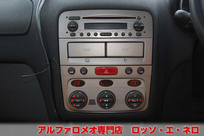 アルファロメオ147　ツインスパークセレスピード　アルファレッド・タンレザー　走行1800キロ！！