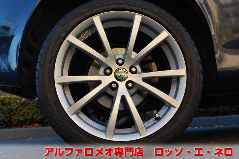 【新入荷】　アルファロメオ147　ＴＩ2.0ツインスパーク　3Ｄ・ブルー・1オーナー　タイミングベルト　ウオーターポンプ交換済み