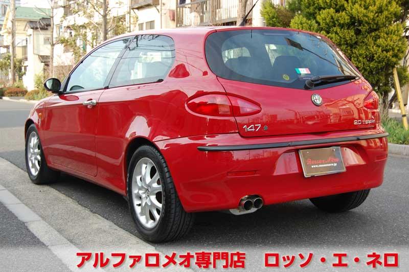 【新入荷】　アルファロメオ147　2.0ツインスパーク　5MT・アルファレッド　ローダウン＆社外マフラー