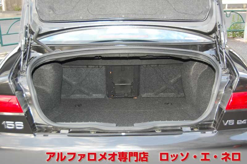 【新入荷】　アルファロメオ156　2.5Ｖ6Ｑシステム　フェイズ３（後期型）　ハラマブラック・タンレザー　ワンオーナー