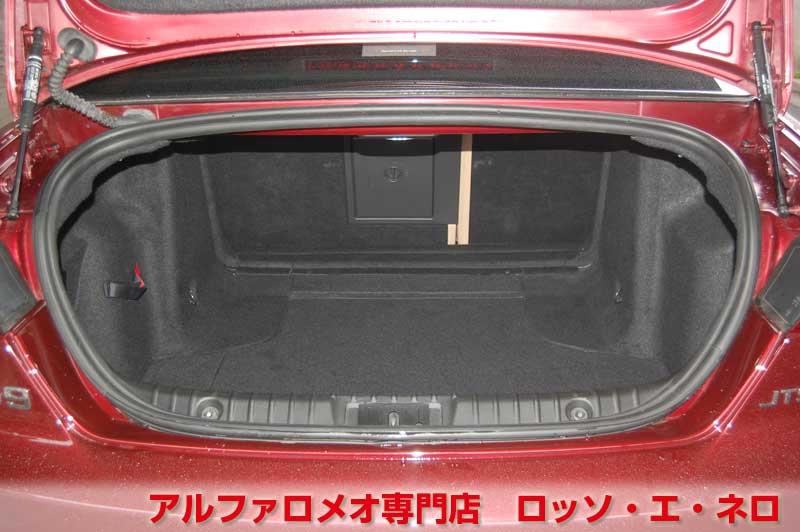【新入荷】　アルファロメオ159　2.2JTSセレスピード　ワインレッド・ベージュ内装