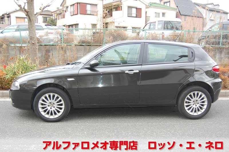 アルファロメオ147　後期セレスピード　ハラマブラック　走行33000ｋｍ