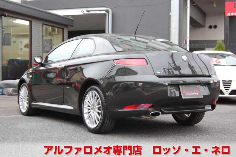 アルファロメオＧＴ　2.0ＪＴＳセレスピード　エクスクルーシブ・ブラック　赤レザーシート