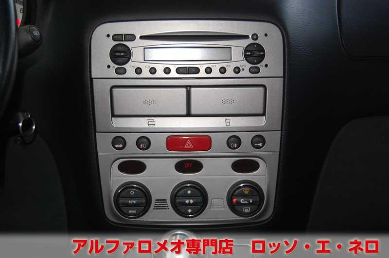 【新入荷】　アルファロメオＧＴ　3.2Ｖ6・6ＭＴ　走行距離14000キロ