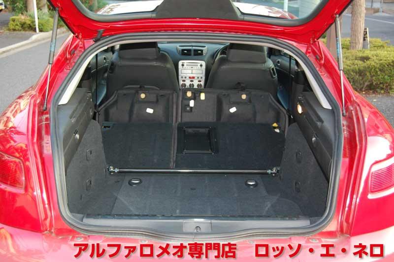 【新入荷】　アルファロメオGT　2.0JTSセレスピード　アルファレッド　ローダウン＆マフラー