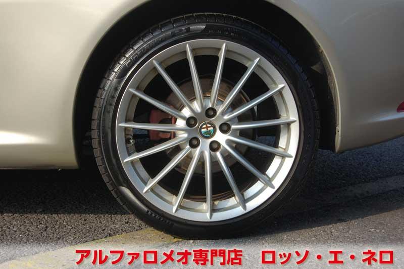 【新入荷】　アルファロメオＧＴ　3.2Ｖ6・6ＭＴ　アマルフィライトグレー　タンレザー　タイベル一式交換済み