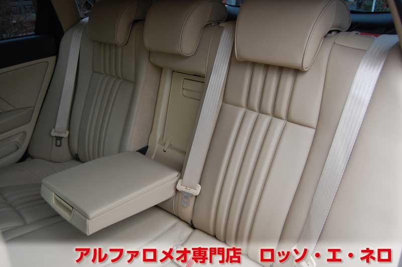 アルファロメオ159ＳＷ　２．２ＪＴＳセレスピード　ディスティンクティブ