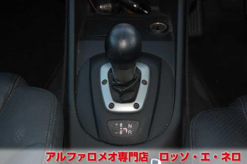 アルファロメオ147TI　ツインスパークセレスピード　アルファレッド・1オーナー　スポーツレザー・HID
