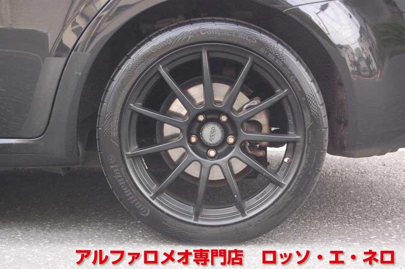 アルファロメオ159　2.2ＪＴＳ・6ＭＴ　ブラック・ベージュ内装　社外18インチＡＷ