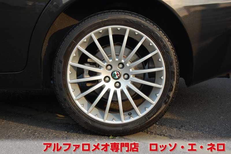 【新入荷】　アルファロメオ156　2.5Ｖ6Ｑシステム　フェイズ３（後期型）　ハラマブラック・タンレザー　ワンオーナー