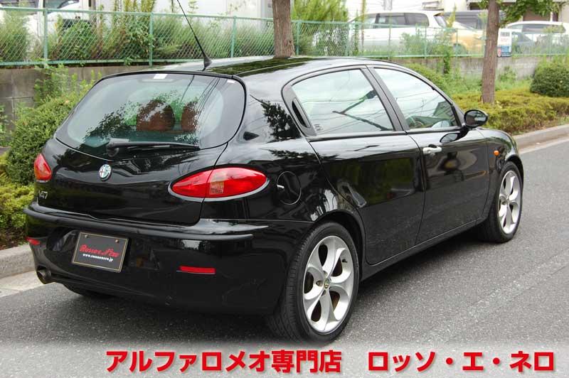 【新入荷】　アルファロメオ147　リネアロッサ・セレスピード　マフラー＆ローダウン　走行23000キロ
