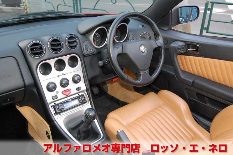 【新入荷】　アルファスパイダー　ツインスパーク・5MT　アルファレッド　タンレザー