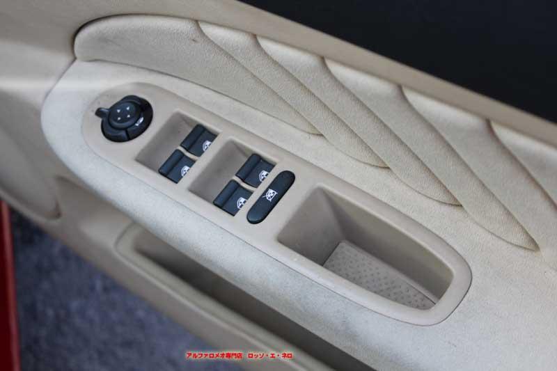 アルファロメオ159　スポーツワゴン　2.2セレスピード・赤　ベージュ内装　ミッションコンピューターO/H
