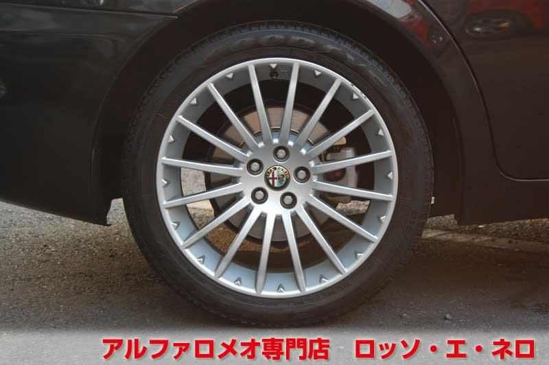 【新入荷】　アルファロメオ156　2.5Ｖ6Ｑシステム　フェイズ３（後期型）　ハラマブラック・タンレザー　ワンオーナー