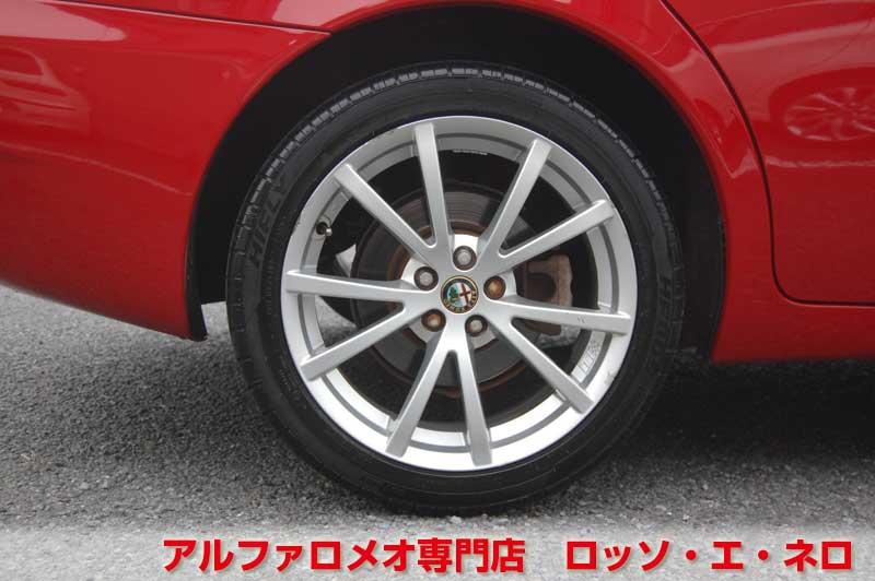 【新入荷】　アルファロメオ156　後期・2.0JTS・5MT　赤・29000キロ