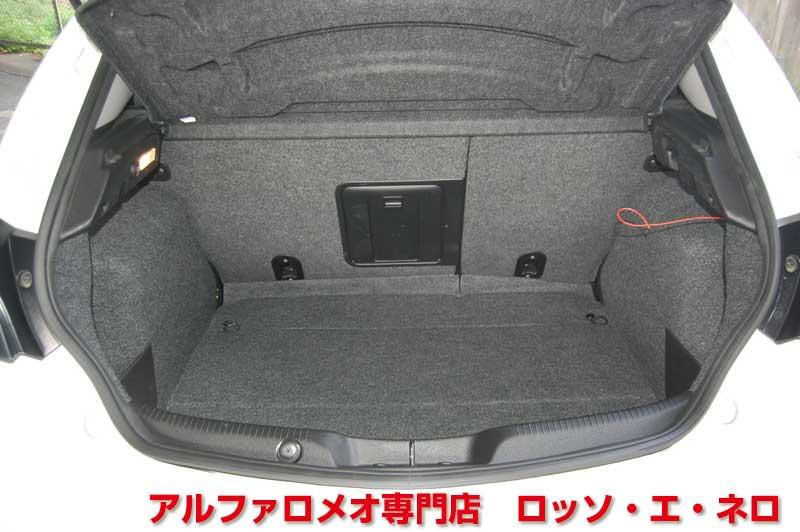 【新入荷】　アルファロメオ　ジュリエッタ・スプリント　スペチアーレ・限定車