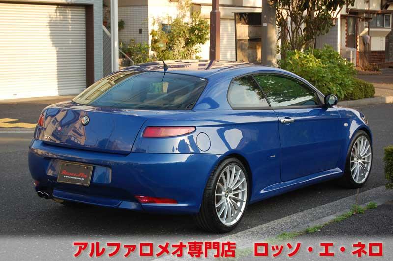 【新入荷】　アルファロメオＧＴ　3.2Ｖ6・6ＭＴ　走行距離14000キロ