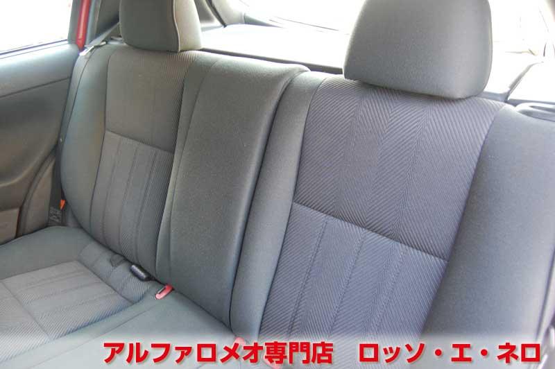 【新入荷】　アルファロメオ147　1.6ツインスパーク　アルファレッド・５ドア