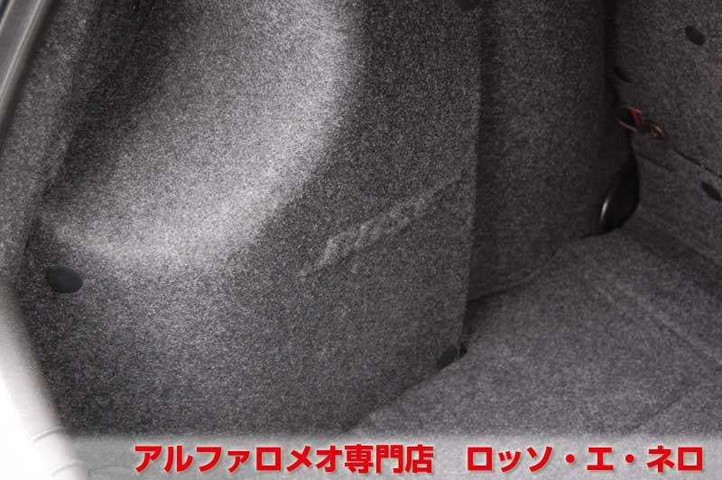 【新入荷】　アルファロメオ147　リネアロッサ・セレスピード　マフラー＆ローダウン　走行23000キロ