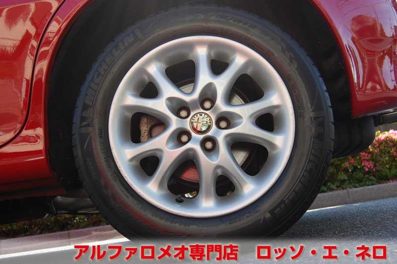 【新入荷】　アルファロメオ147　1.6ツインスパーク・5ＭＴ　5ドア・アルファレッド