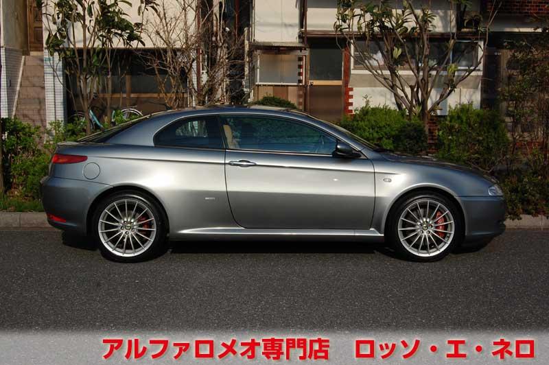 アルファロメオGT　3.2V6・6MT　グレー・ベージュ内装