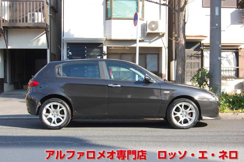 アルファロメオ147　1.6ツインスパーク　5MT・右H・5ドア　走行29000キロ