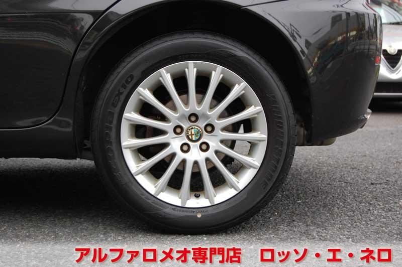 【新入荷】　アルファロメオ147　ツインスパーク・左H　5MT・5ドア・ブラック　タイベル一式交換済み